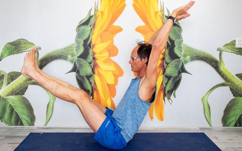 yoga-pose-zonnebloem yoga-pose-zonnebloem